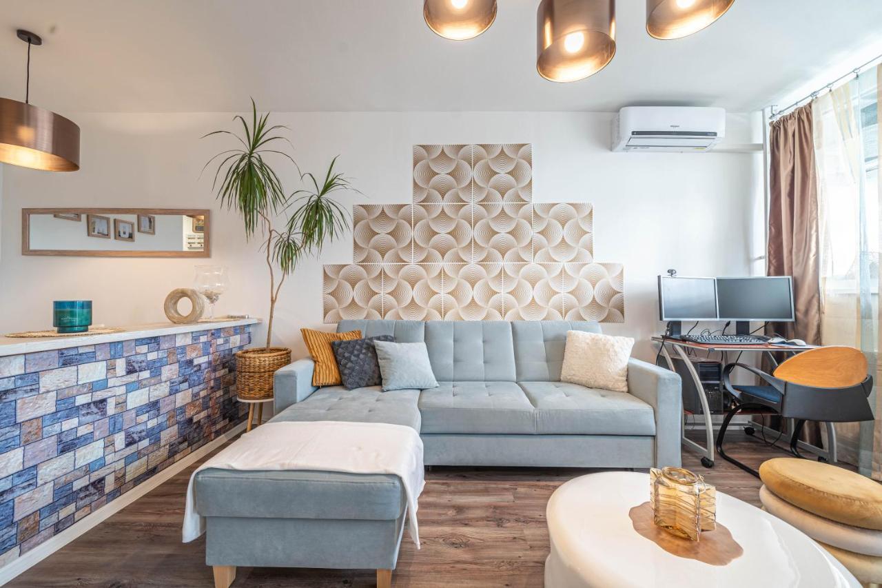 Pastelle Apartment With Own Parking Place بودابست المظهر الخارجي الصورة